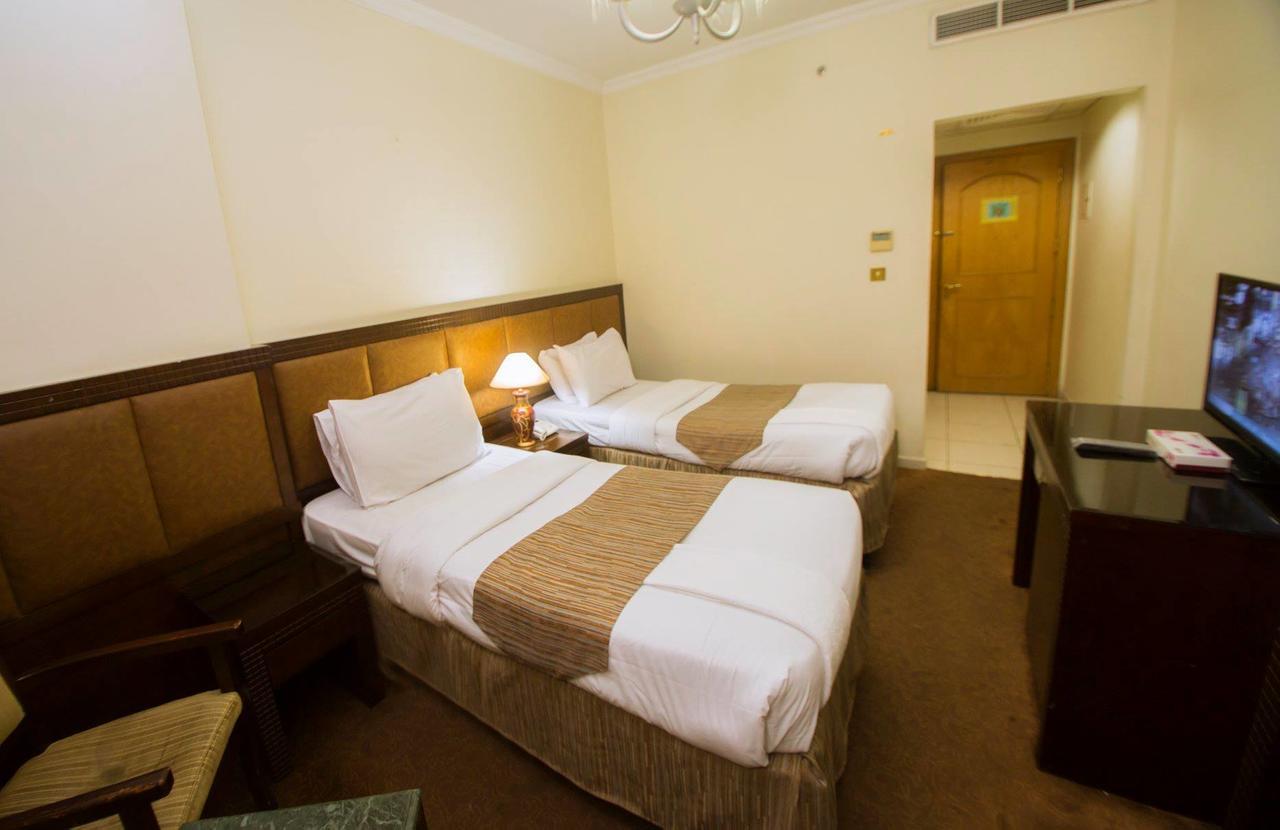 Anwar Al Zahraa Hotel Medina Exterior foto